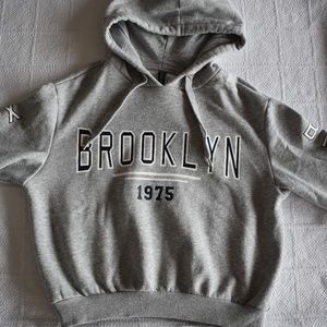 Brooklyn grey cropped hoodie
